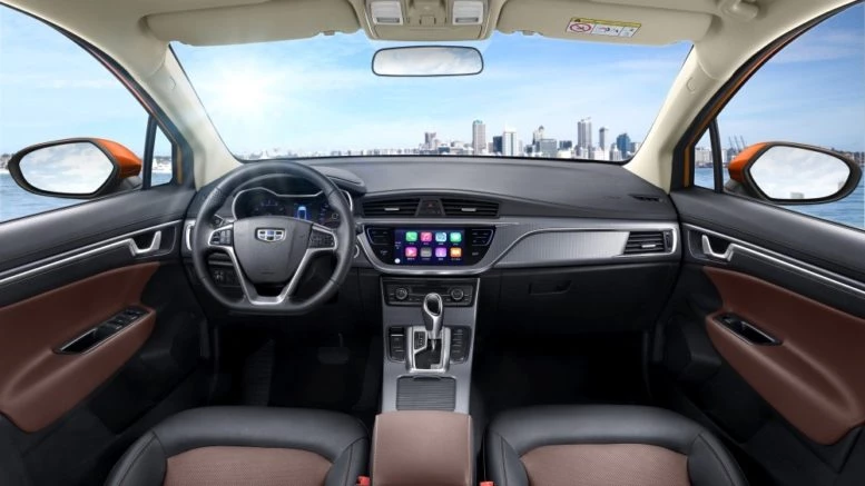 джили эмгранд кросс салон