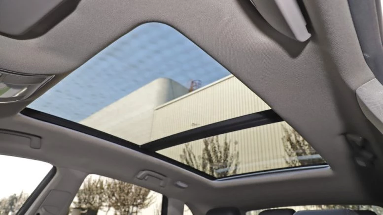 19 Zotye Coupa салон люк