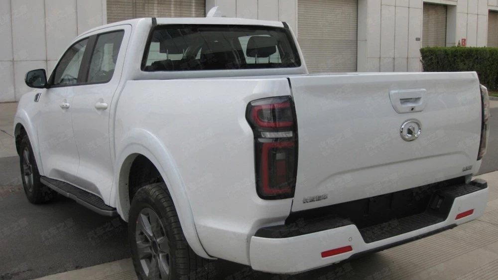 Новые пикапы Great Wall впервые показали на фото. У них другой логотип great wall