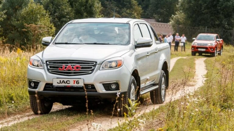 JAC t6