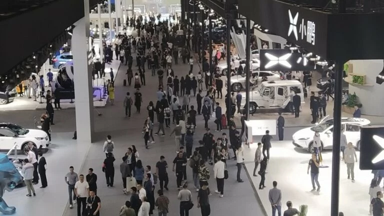 автосалон в Гуанчжоу