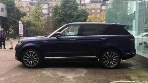 Land Rover клон