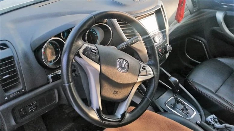 changan_cs_35_probeg_5 салон чанган