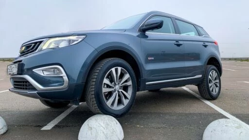 geely atlas тест драйв