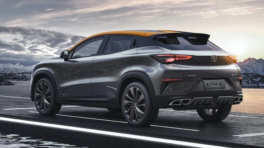 кроссовер Changan Uni-T