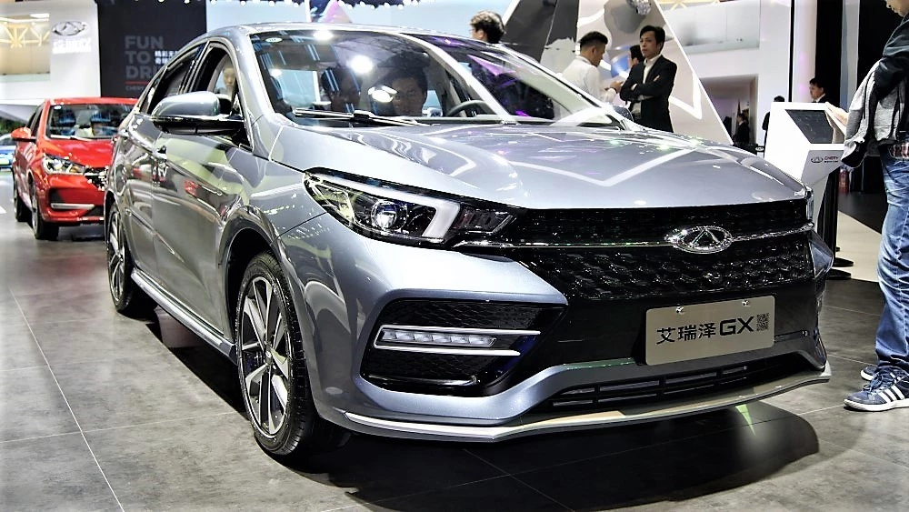 Chery не отказалась от идеи привезти Arrizo. Седан разбавит линейку кроссоверов chery arrizo