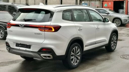Tiggo 8