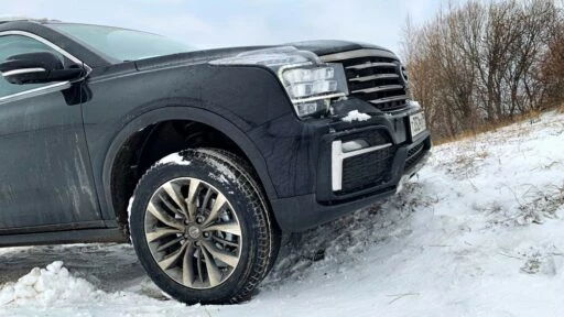 gac gs8 кроссовер первое поколение черный сбоку спереди ликвидность за три года остаточная стоимость автостат