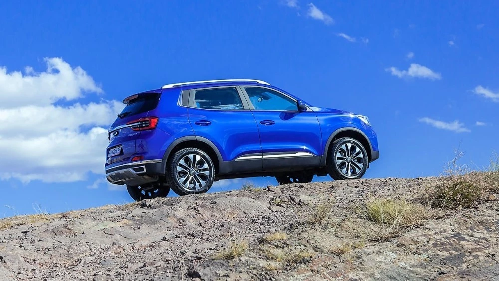 цены на новые китайские автомобили