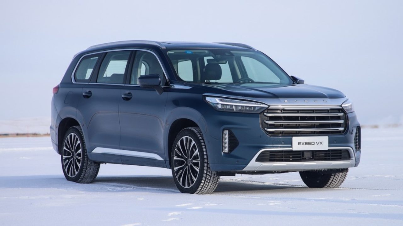 Chery ����� �� Exeed TXL �������� � �� ����������� VX - ��������� ����������