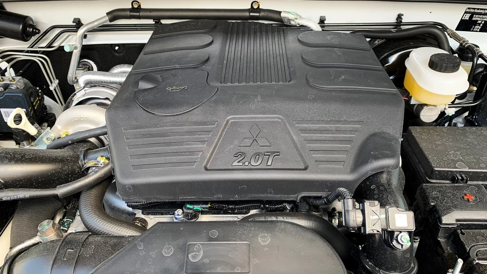 двигатель mitsubishi 2.0