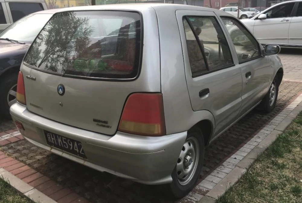 рестайлинговый Geely HQ