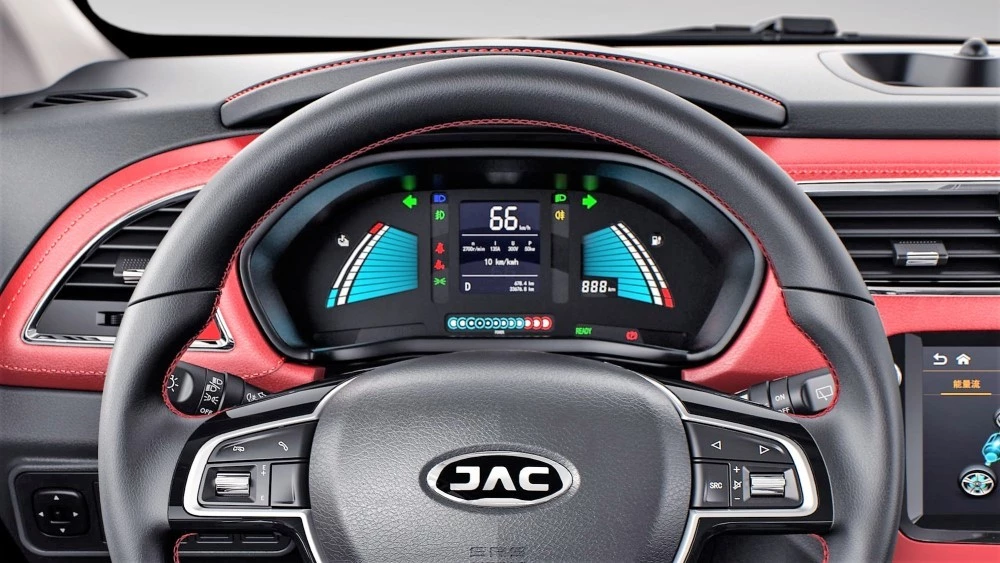 электромобиль JAC