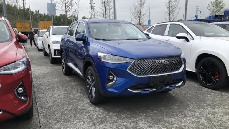 новый Haval F7