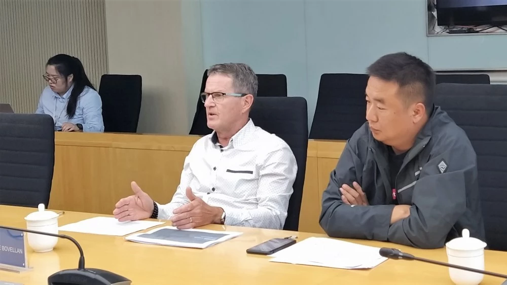 модульная архитектура Geely