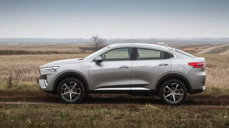 Автомобиль года 2020