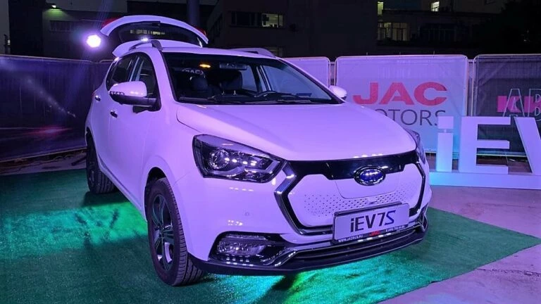 JAC iEV7S