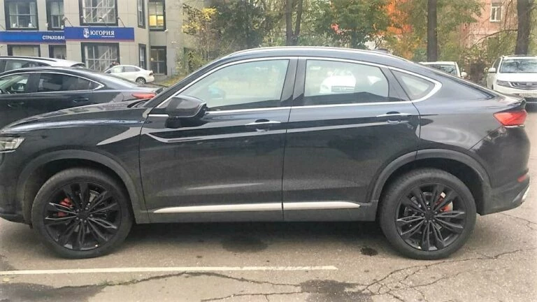 Geely Tugella в Москве