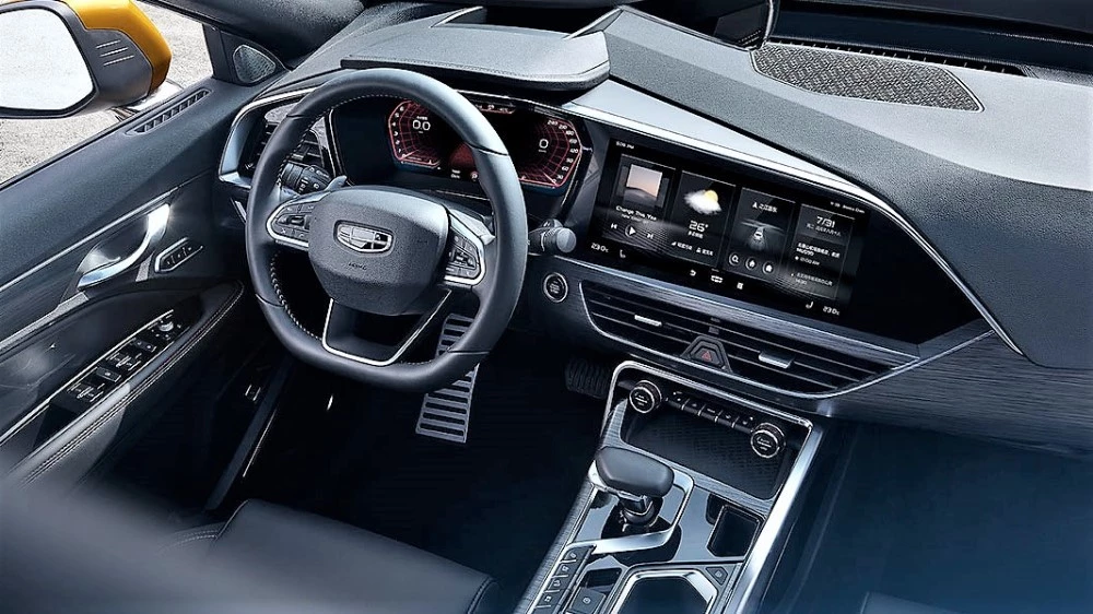 Geely Tugella салон