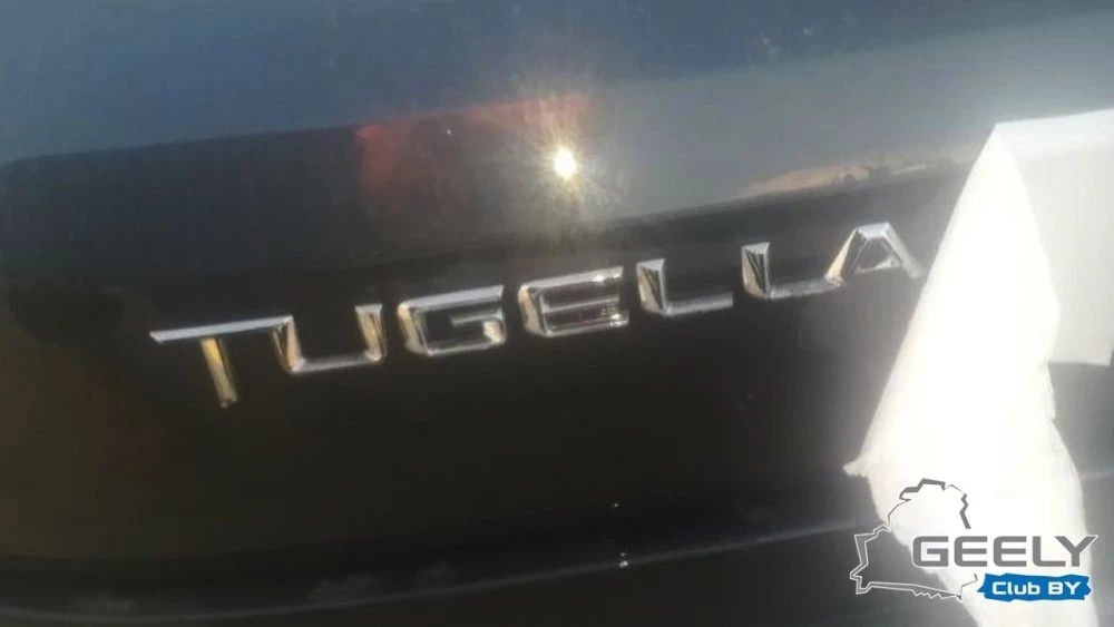 шильдик Geely Tugella