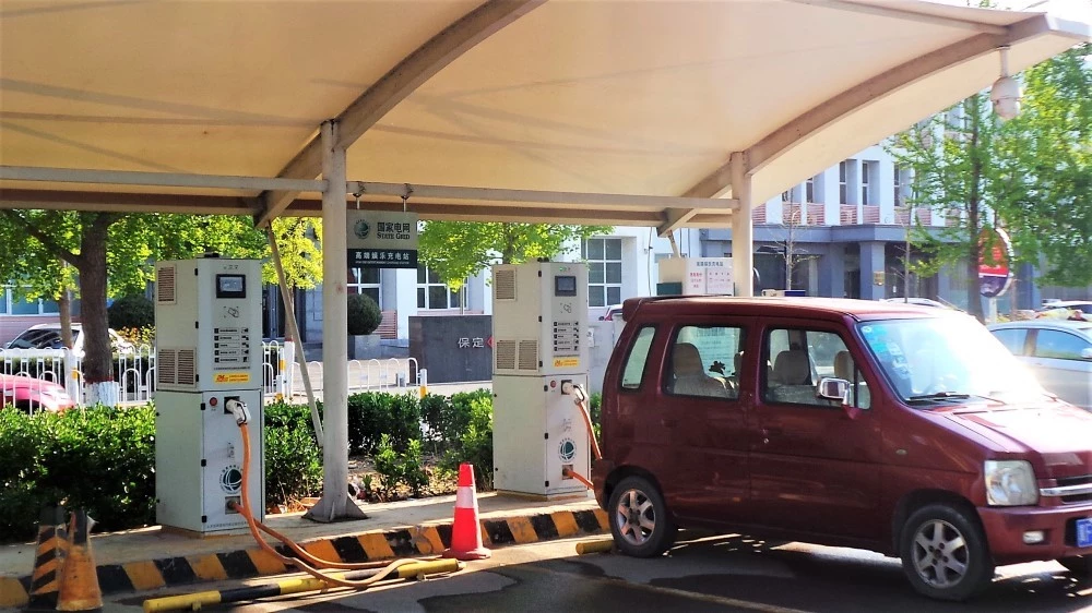 Чему Европа уже может поучиться у Китая на авторынке. Мнение эксперта зарядная станция