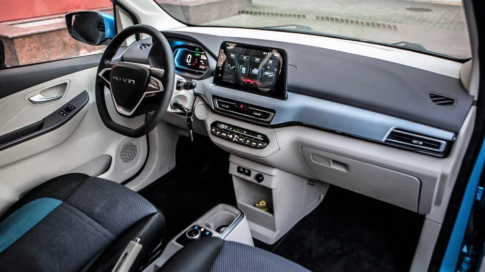 китайский электромобиль Hoann EK01