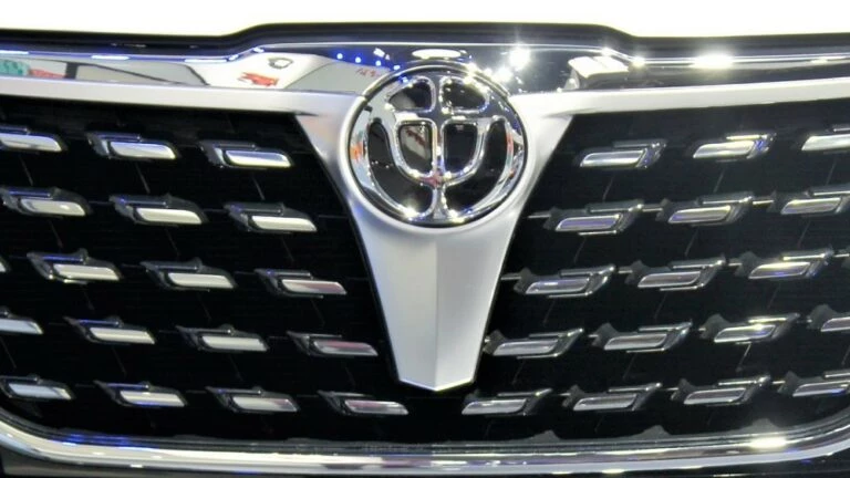 компания Brilliance