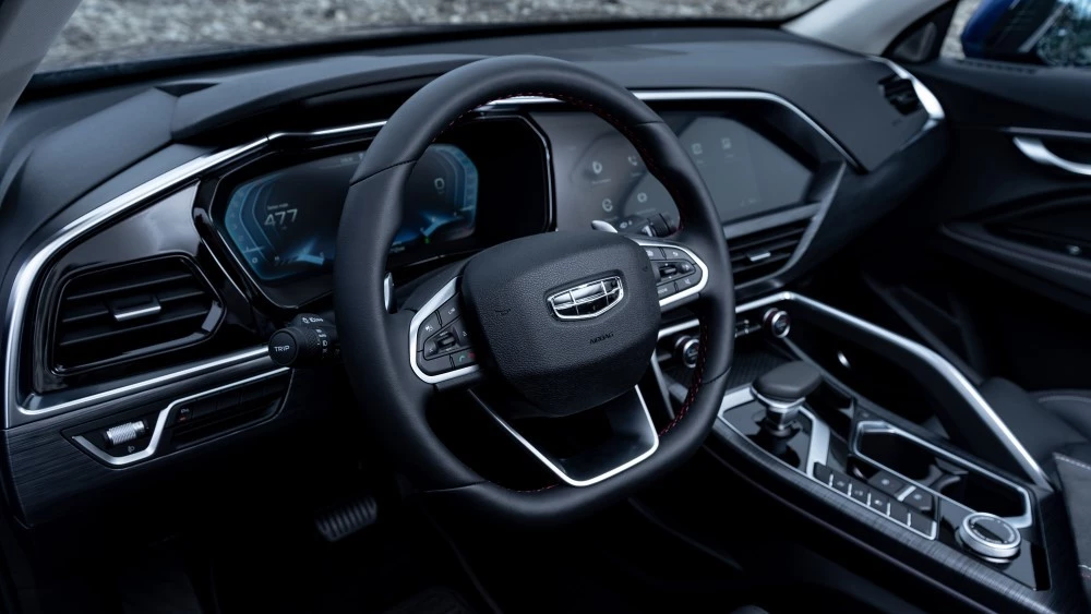 geely tugella салон