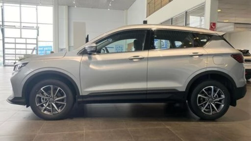 Geely Coolray в новых цветах