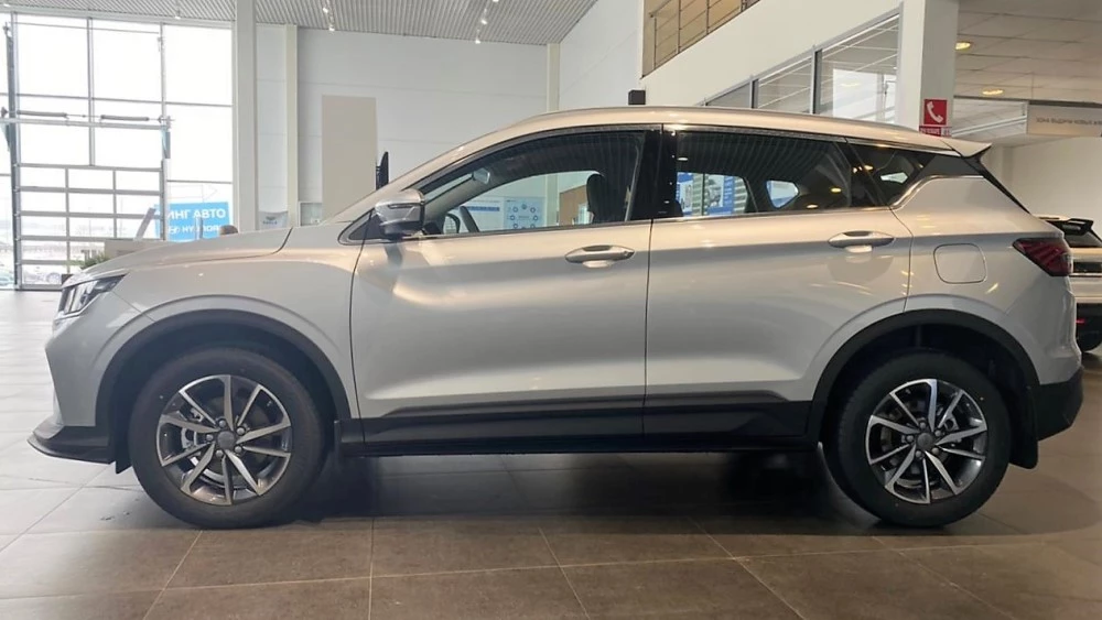 Geely Coolray в новых цветах