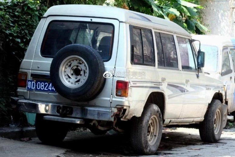 Jinhui Pajero L040