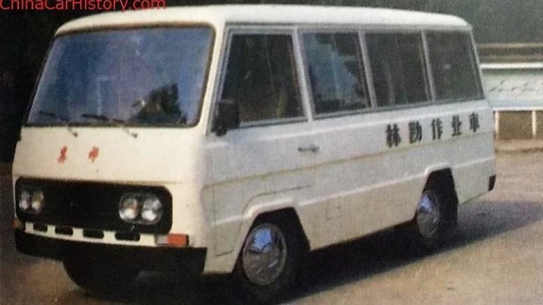 китайский минивэн Xingtai