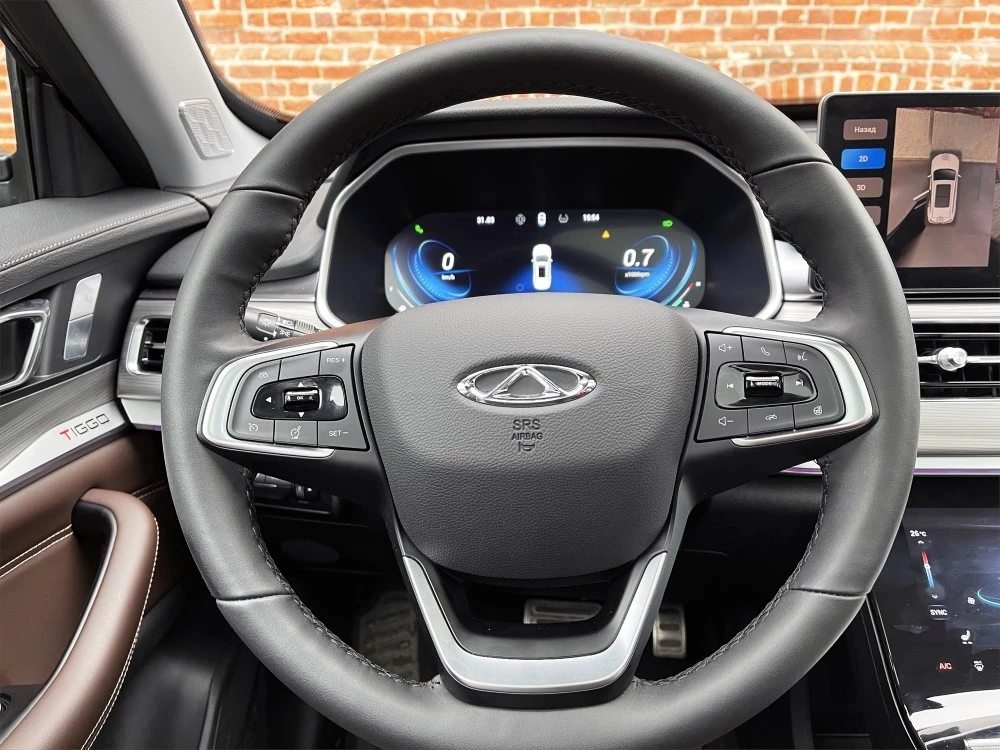 панель приборов Tiggo 8 Pro