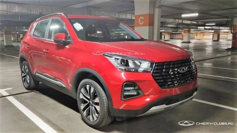 электрический кроссовер Chery Tiggo e в России