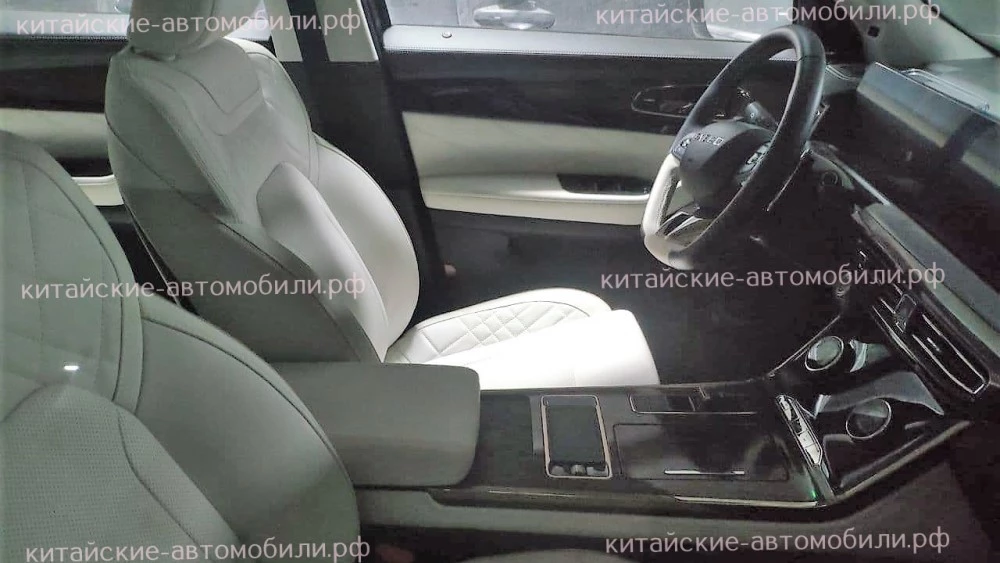 CheryExeed VX салон