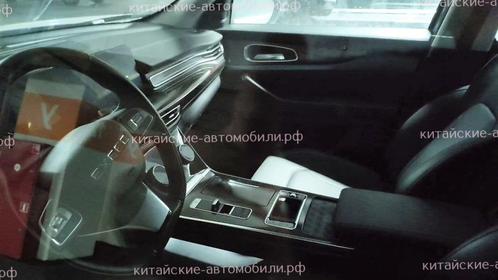 CheryExeed VX салон