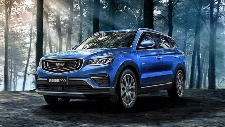 старт продаж Geely Atlas Pro в России