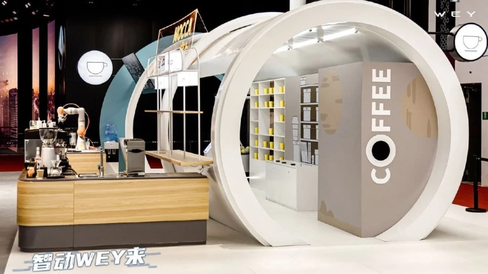 цун на Шанхайском автосалоне