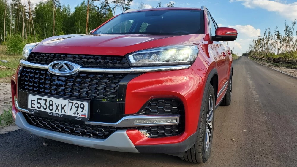 chery tiggo 8 DCT спереди