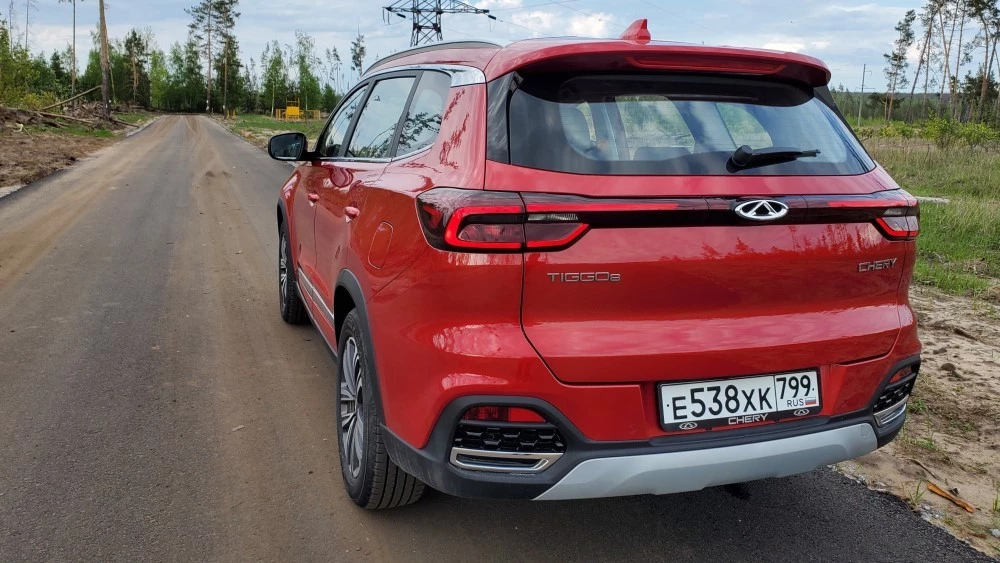 chery tiggo 8 DCT сзади