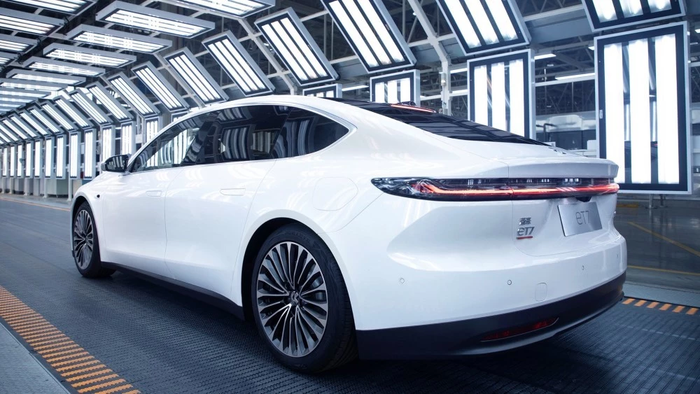 Nio ET7