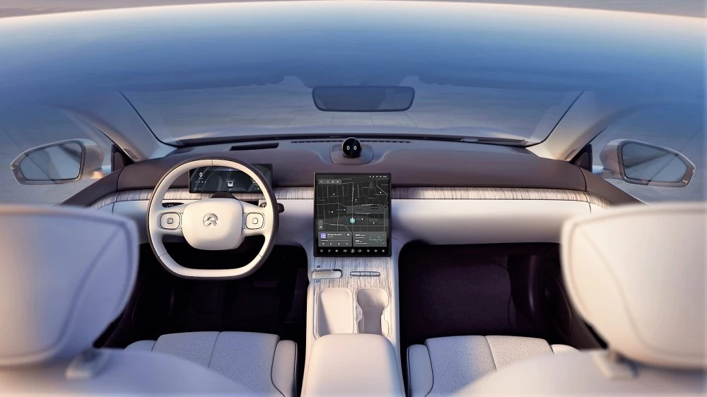 салон Nio ET7