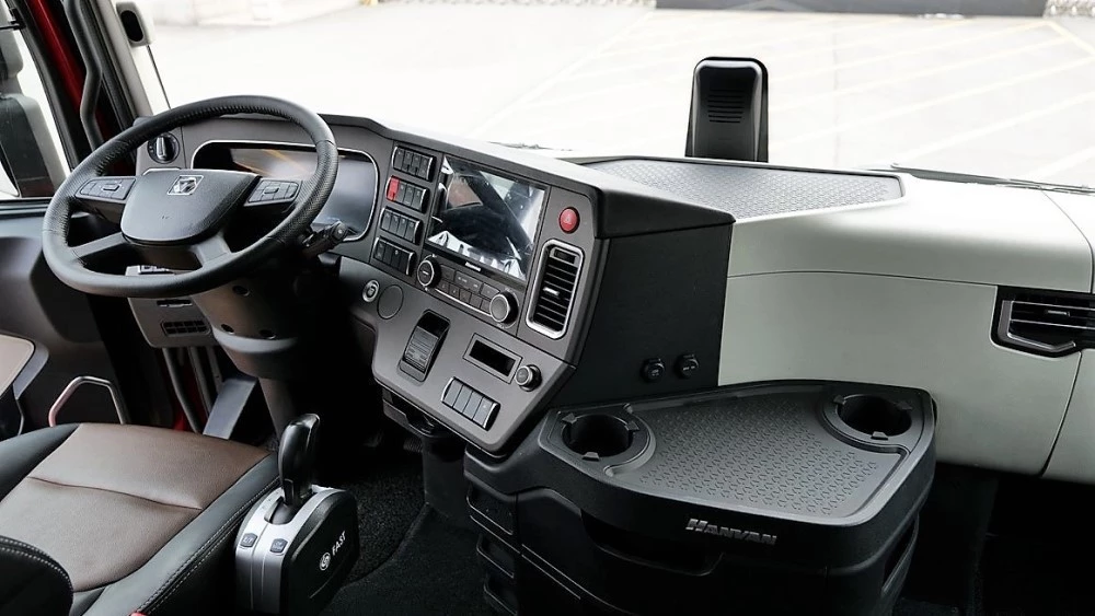 салон XCMG Hanvan Р-9