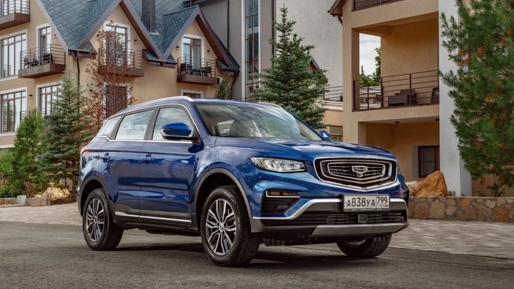 Geely Atlas Pro тест-драйв