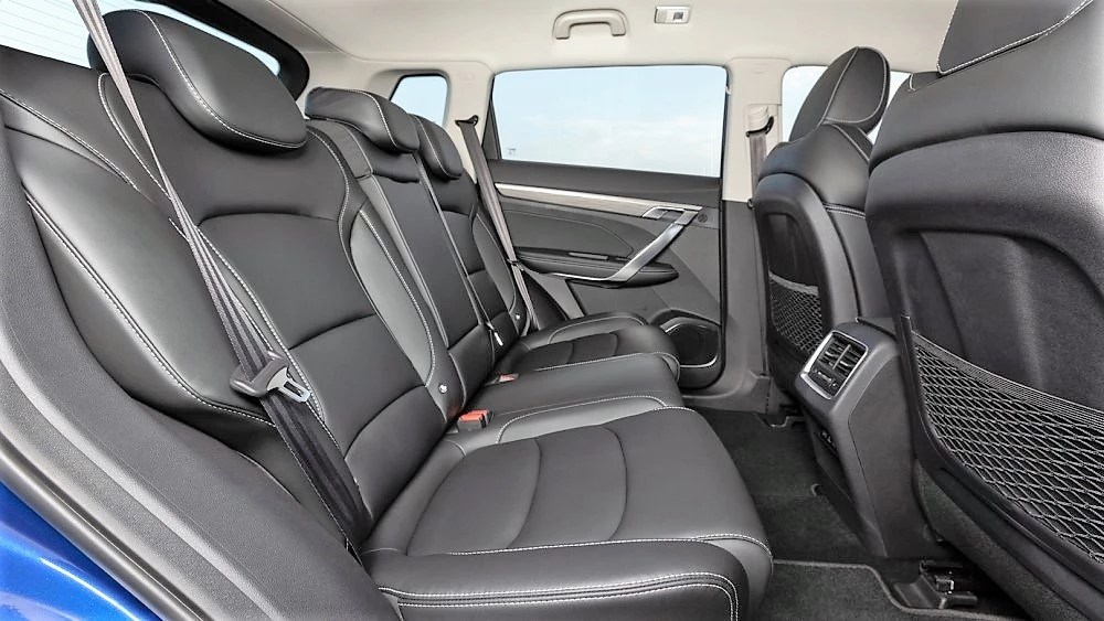 Geely Atlas Pro салон