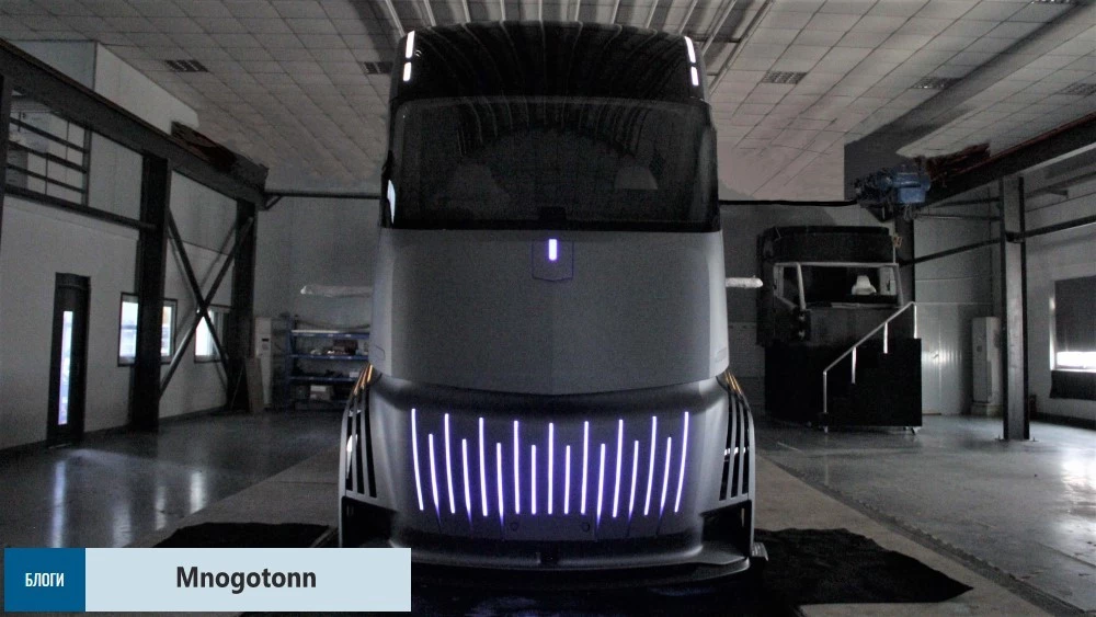 флагманский грузовик Geely AD21