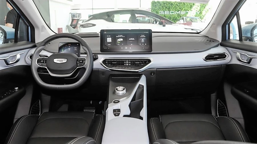 салон Geometry C