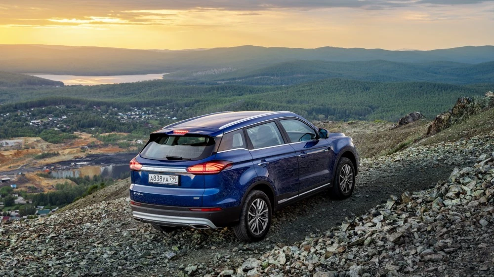 geely atlas pro цена