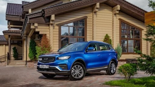 geely atlas pro кроссовер