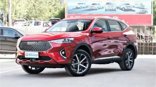 красный Haval F7 рестайлинг